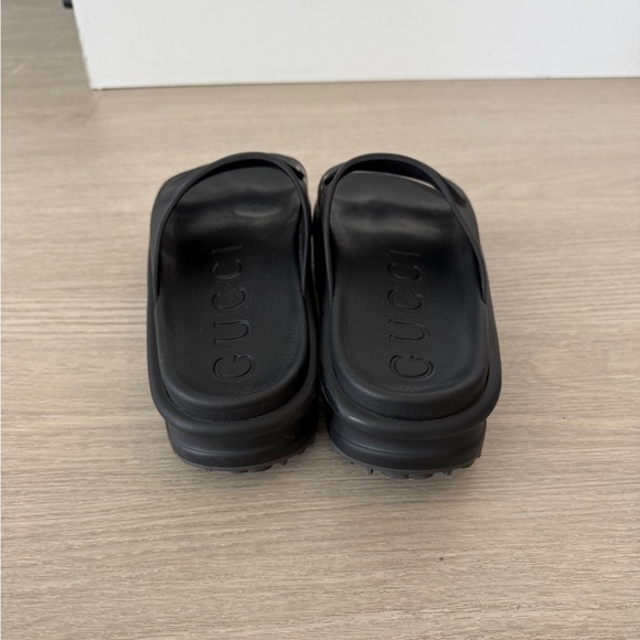 Authenticc Gucci black slides 36 - Picture 6 of 7